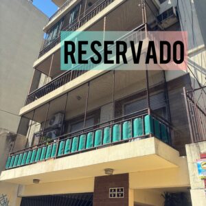 DEPARTAMENTO CON COCHERA. APTO CRÉDITO . SARMIENTO 1636.